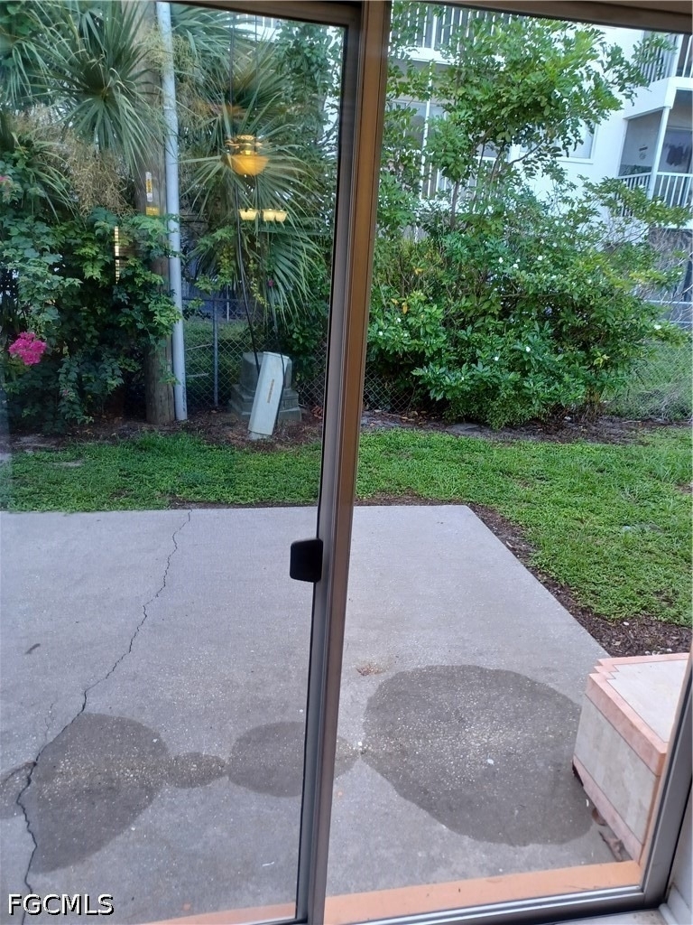 4911 York Street - Photo 15