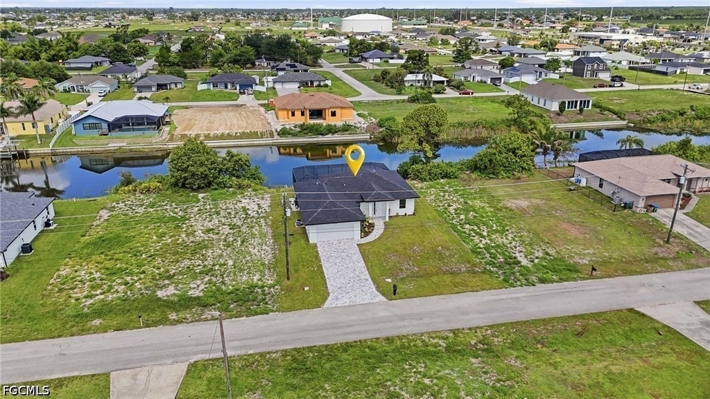 2210 Nw 9th Avenue - Photo 3