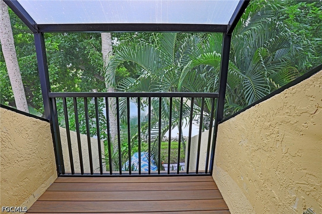 8805 Lateen Lane - Photo 9