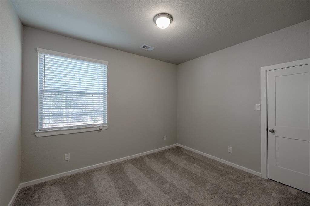 115 Handley Drive - Photo 17