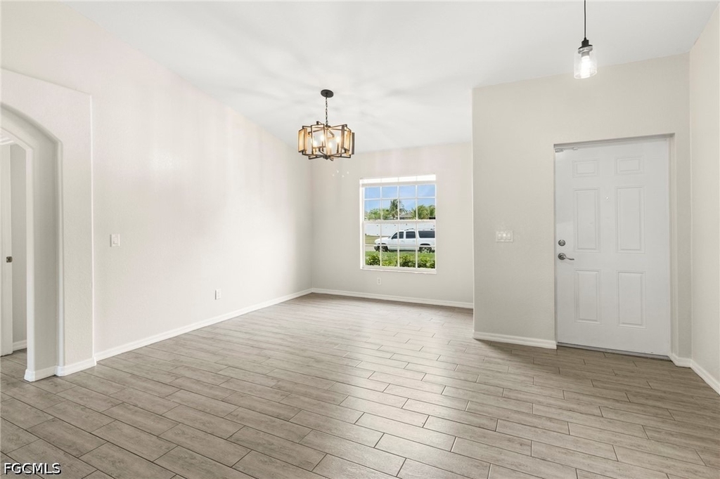 1810 Sw 22nd Terrace - Photo 4