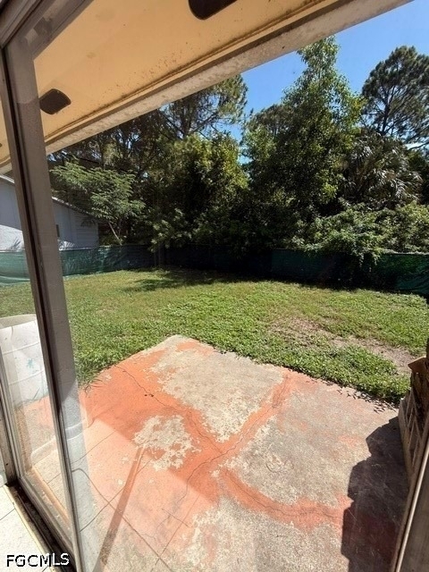 933 Se 24th Avenue - Photo 2