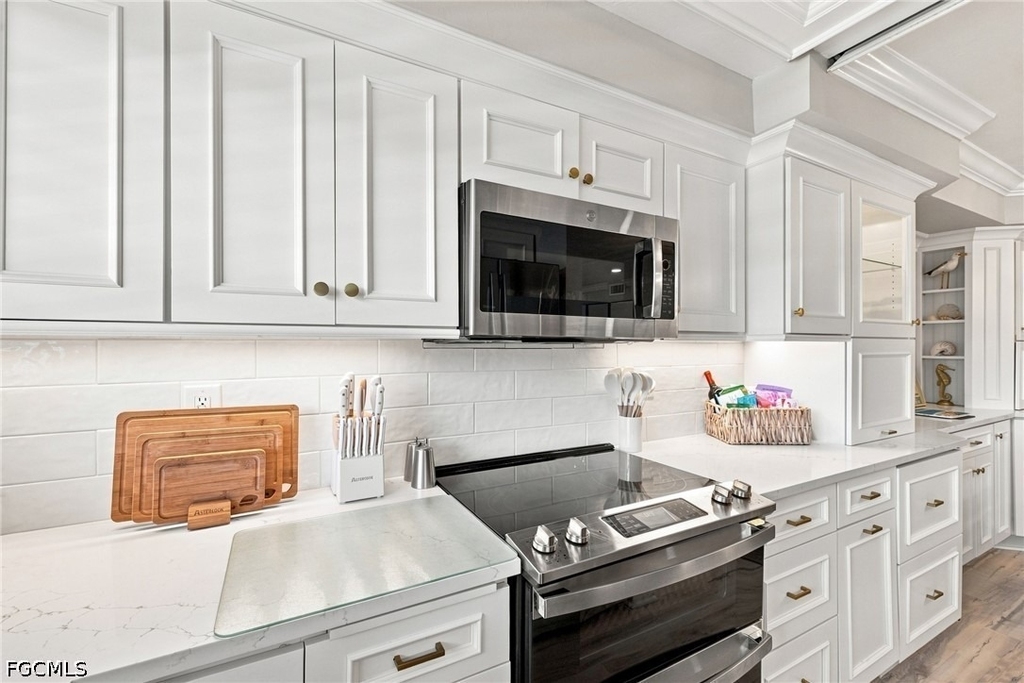25710 Hickory Boulevard - Photo 13