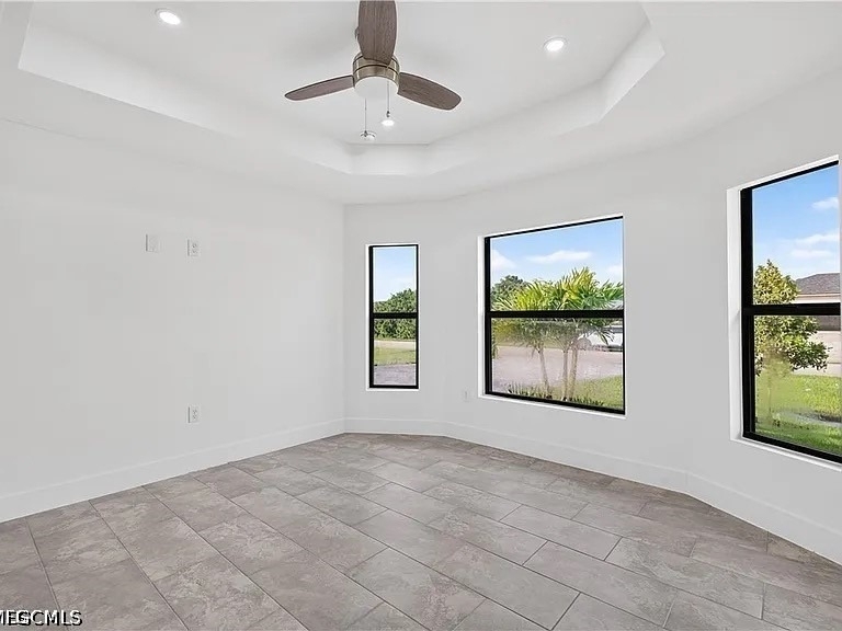 4688 Golfview Boulevard - Photo 5