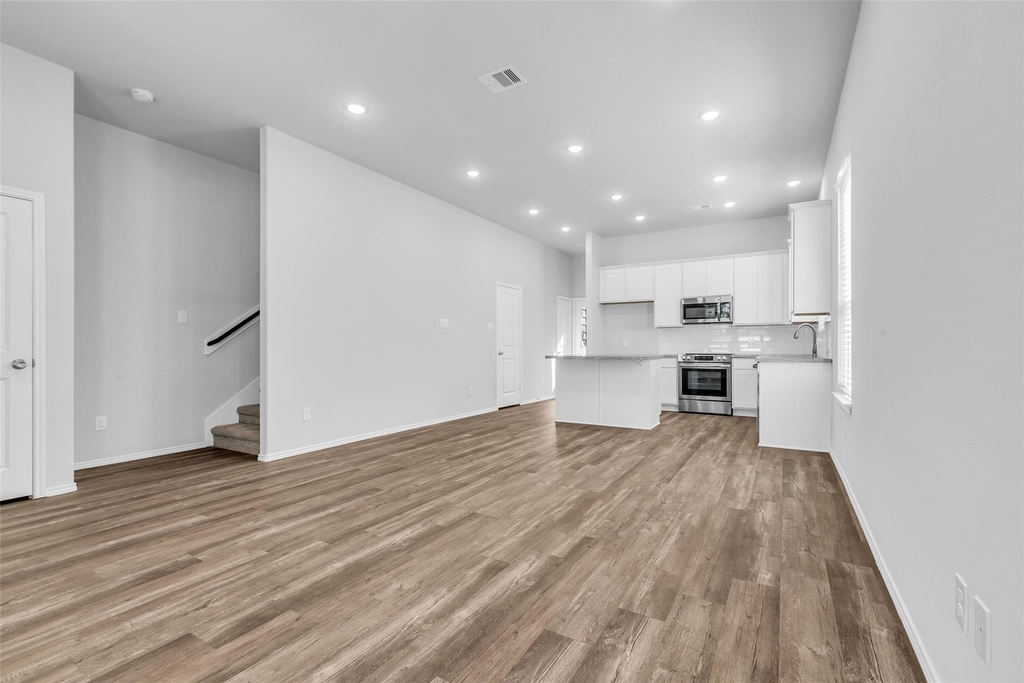 11964 Canal Street - Photo 3