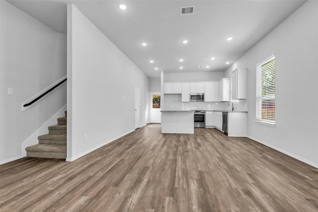 11964 Canal Street - Photo 2