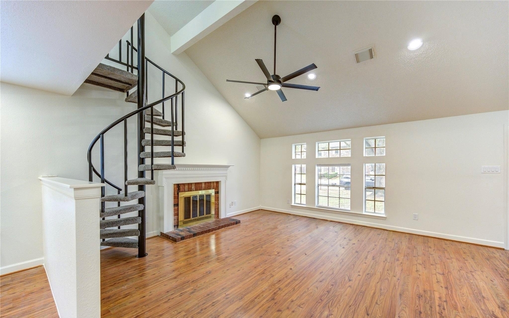 16830 Scenic Gardens Drive - Photo 10
