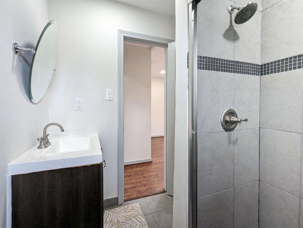 2306 Addison Road - Photo 4