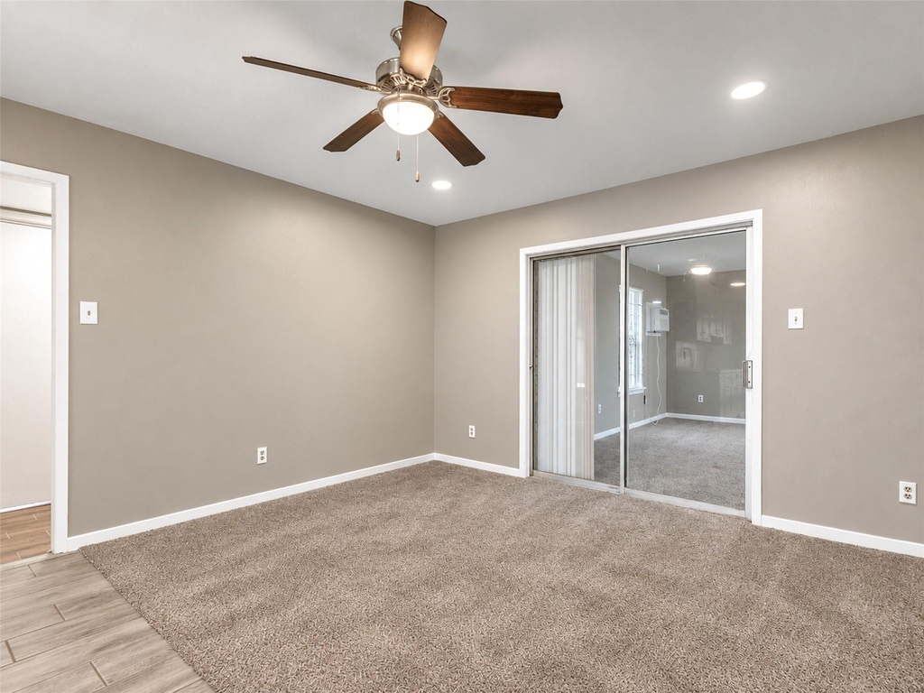 4223 Oak Shadows Drive - Photo 8