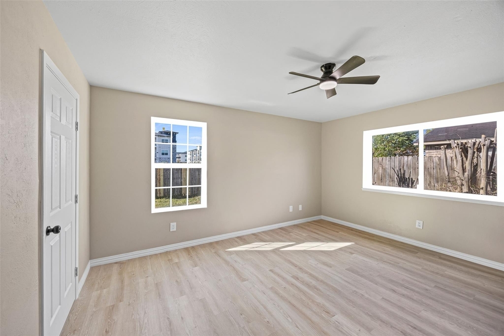 2207 Anthony Hay Lane - Photo 9