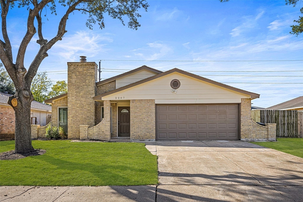 2207 Anthony Hay Lane - Photo 0