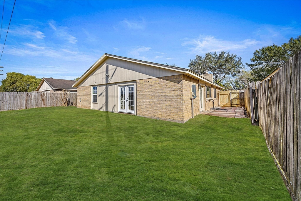 2207 Anthony Hay Lane - Photo 20
