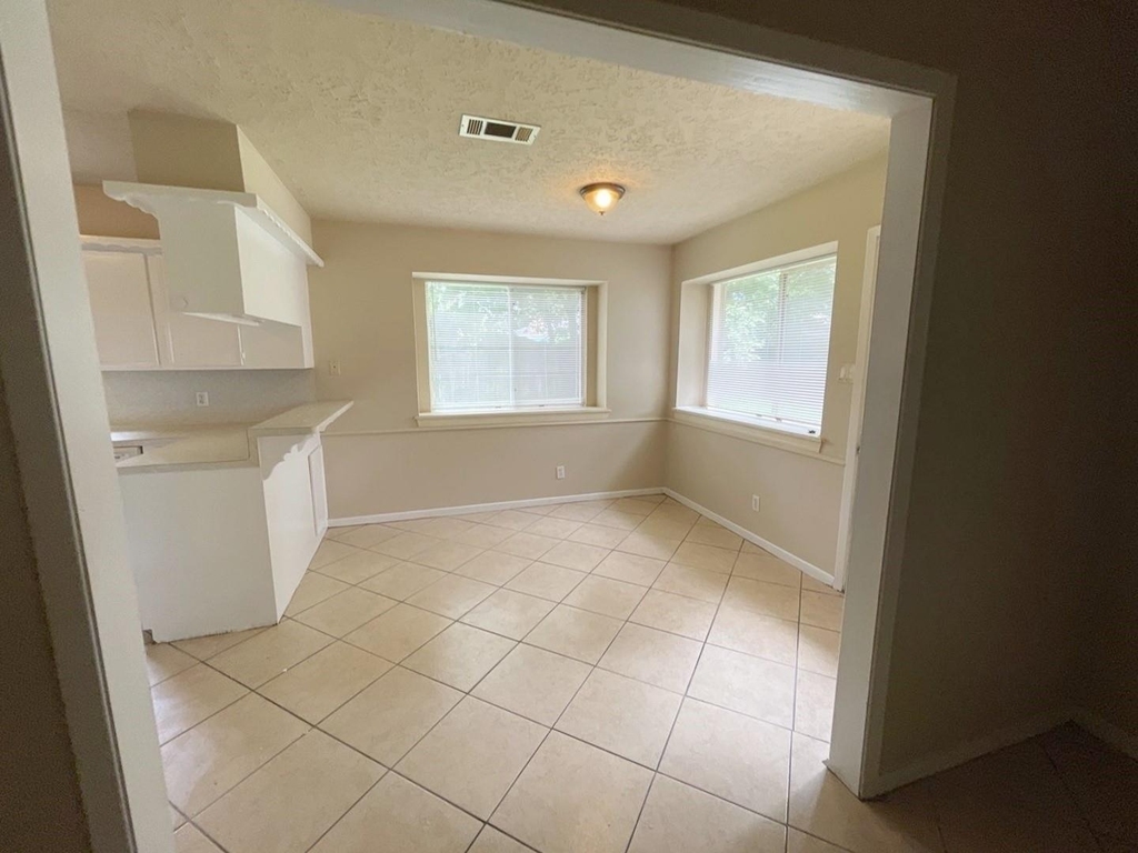 23907 Pea Ridge - Photo 3