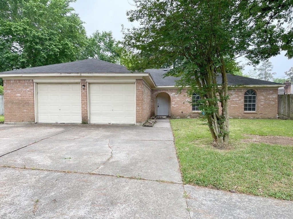 23907 Pea Ridge - Photo 1