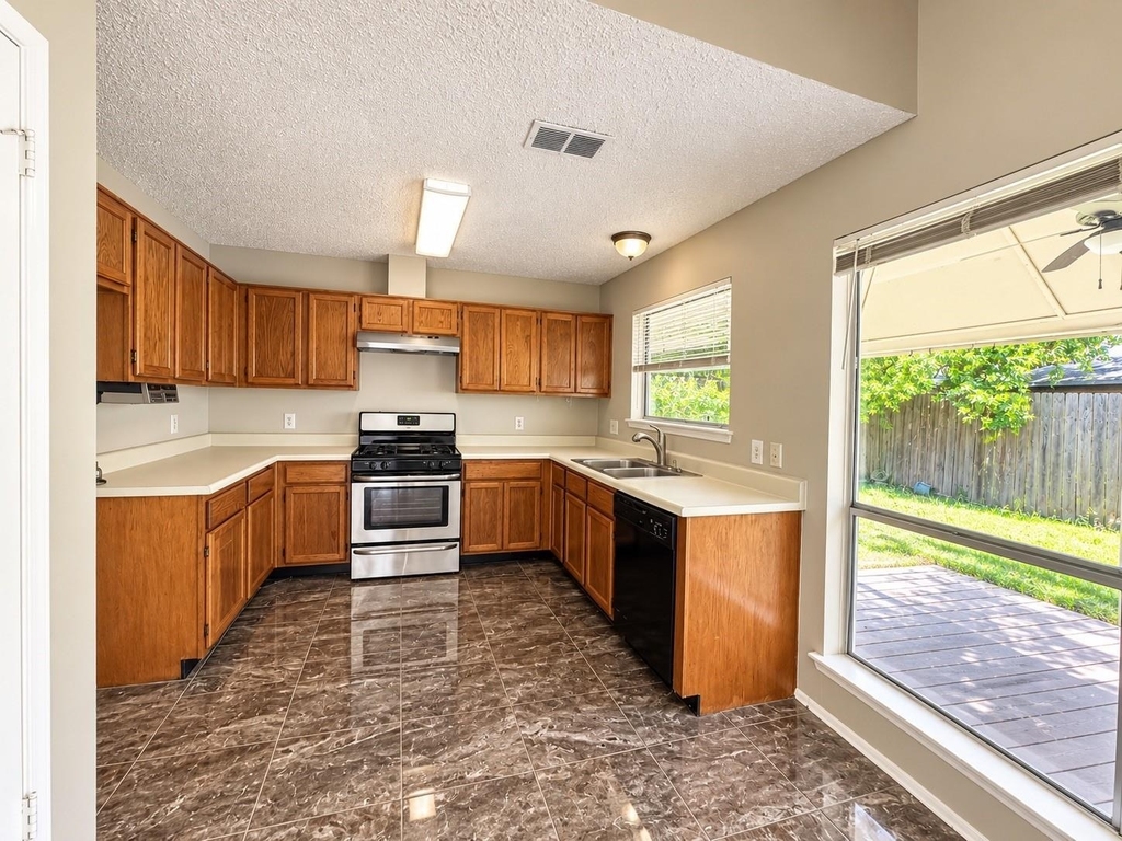 8619 Grand Knolls Drive - Photo 3
