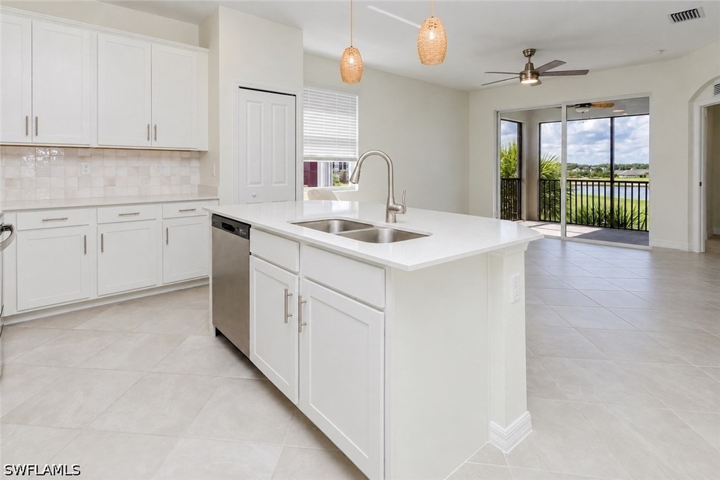 5629 Double Eagle Circle - Photo 1