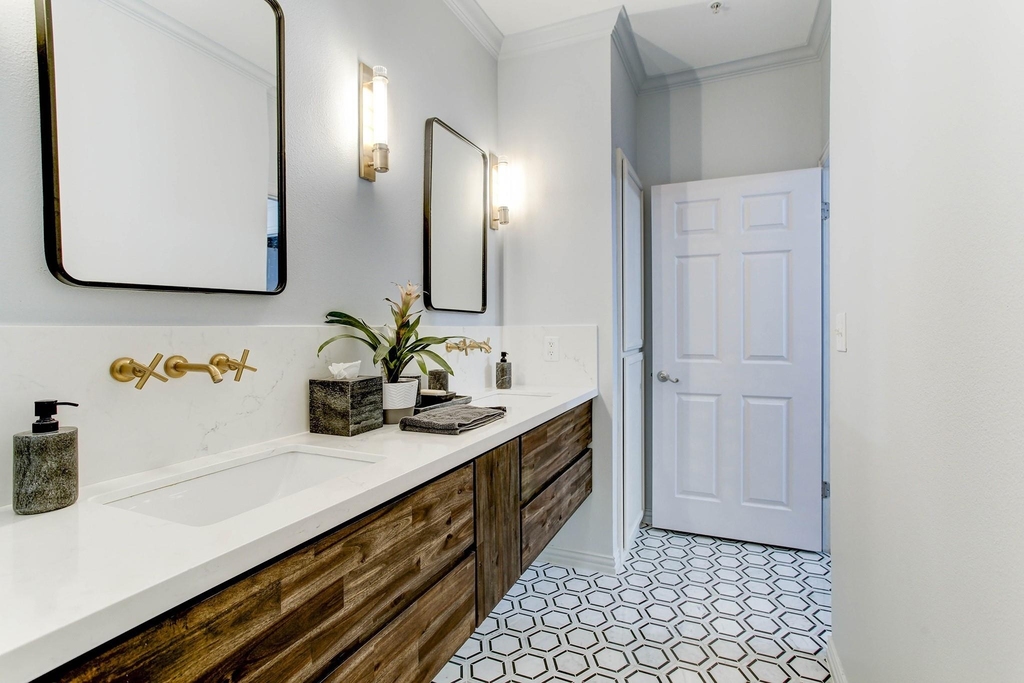 2111 Welch Street - Photo 10