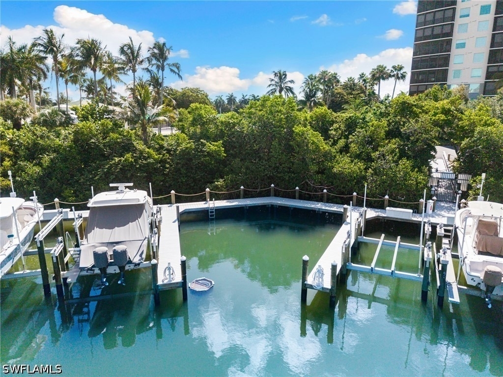420 Cove Tower Drive - Photo 4