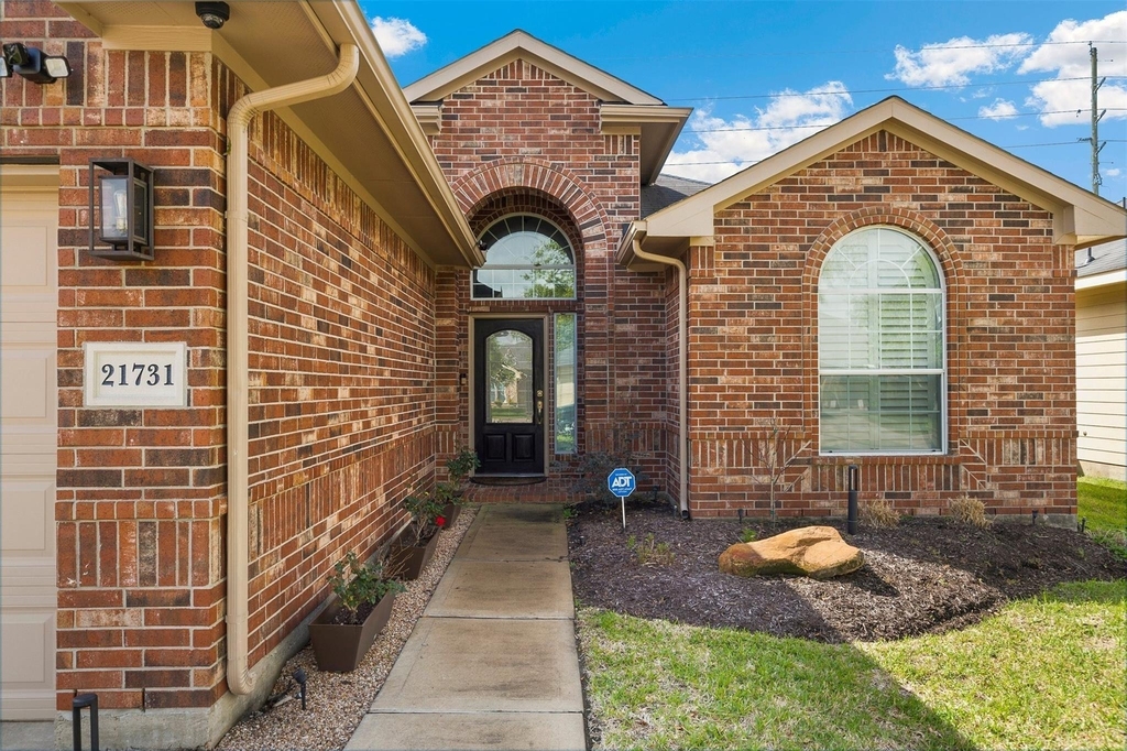 21731 Sierra Long Drive - Photo 1