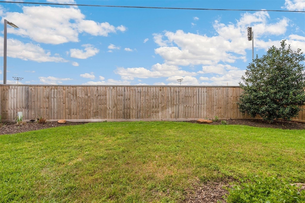 21731 Sierra Long Drive - Photo 33