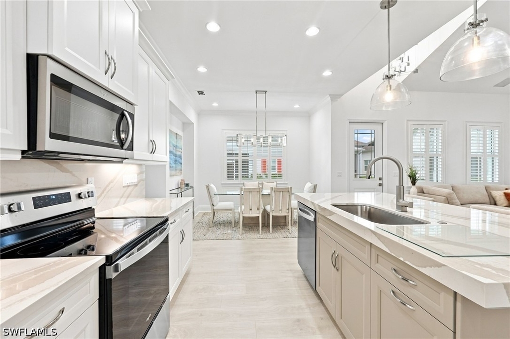 7150 Saona Court - Photo 15