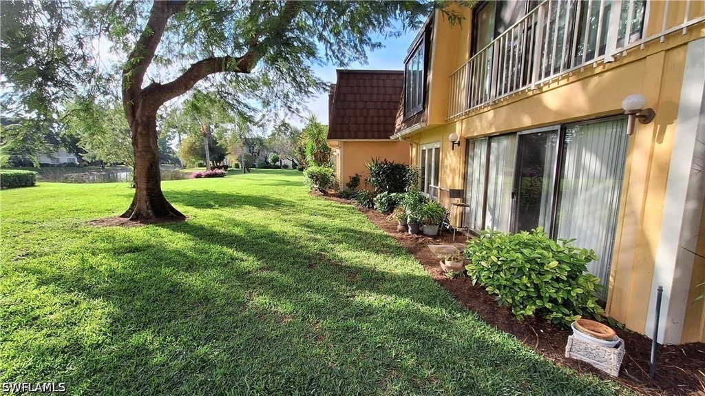 406 Meadowlark Lane - Photo 2