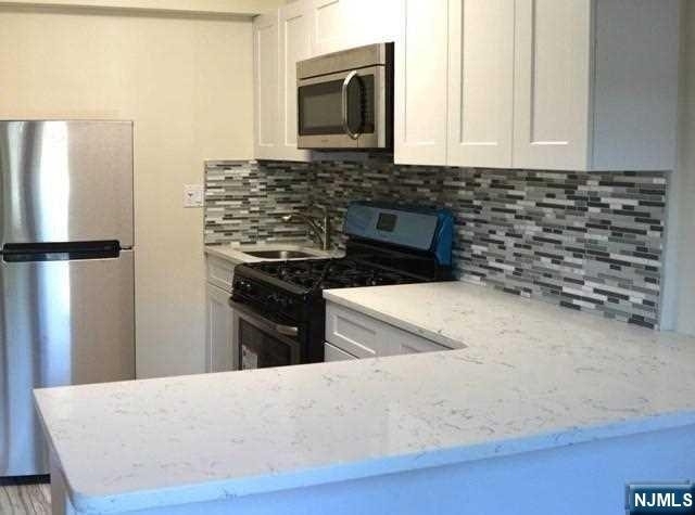 2200 Center - Photo 2