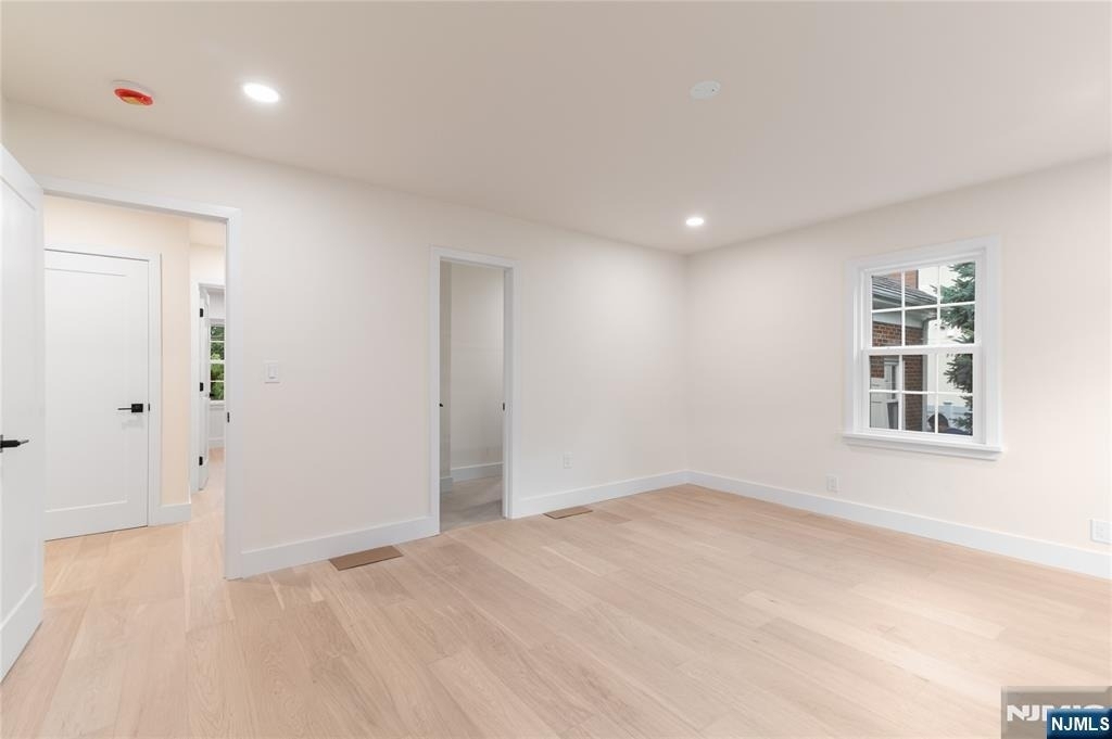 353 Oakdene - Photo 9