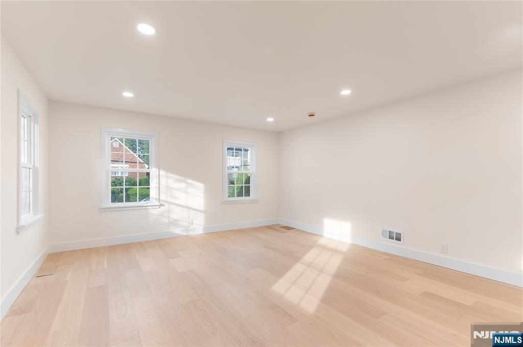 353 Oakdene - Photo 4