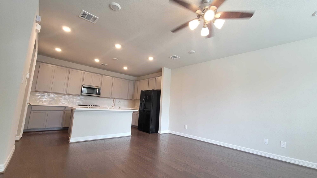 9426 Caddo Ridge Lane - Photo 18