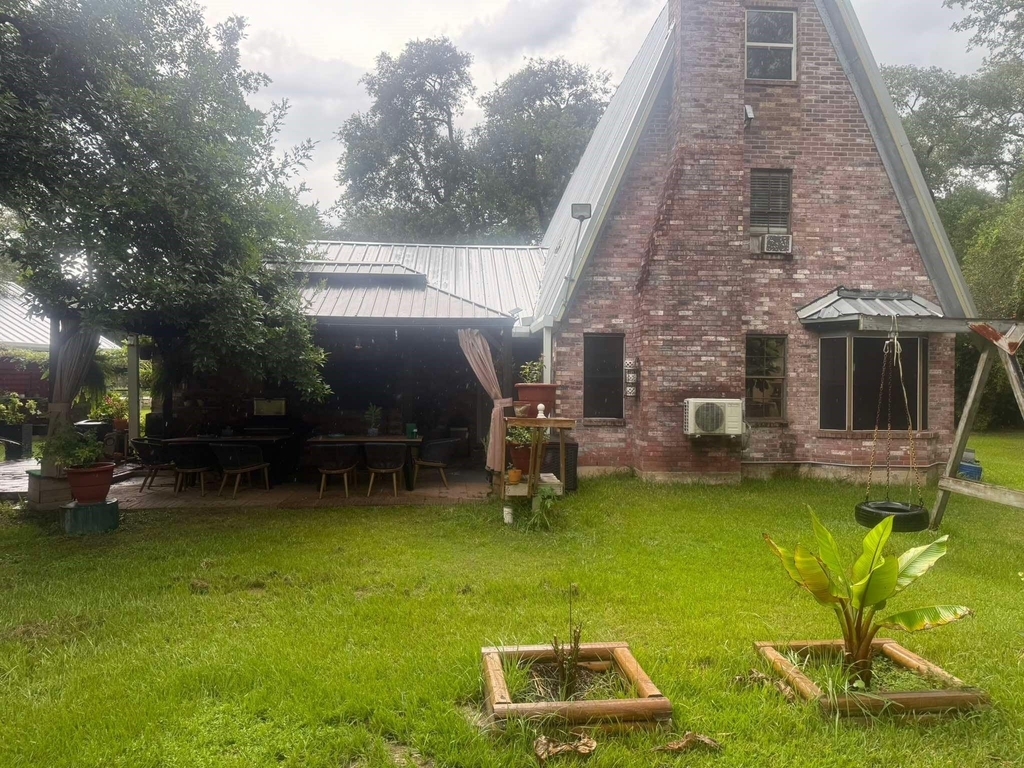 20702 Live Oak Dr - Photo 1
