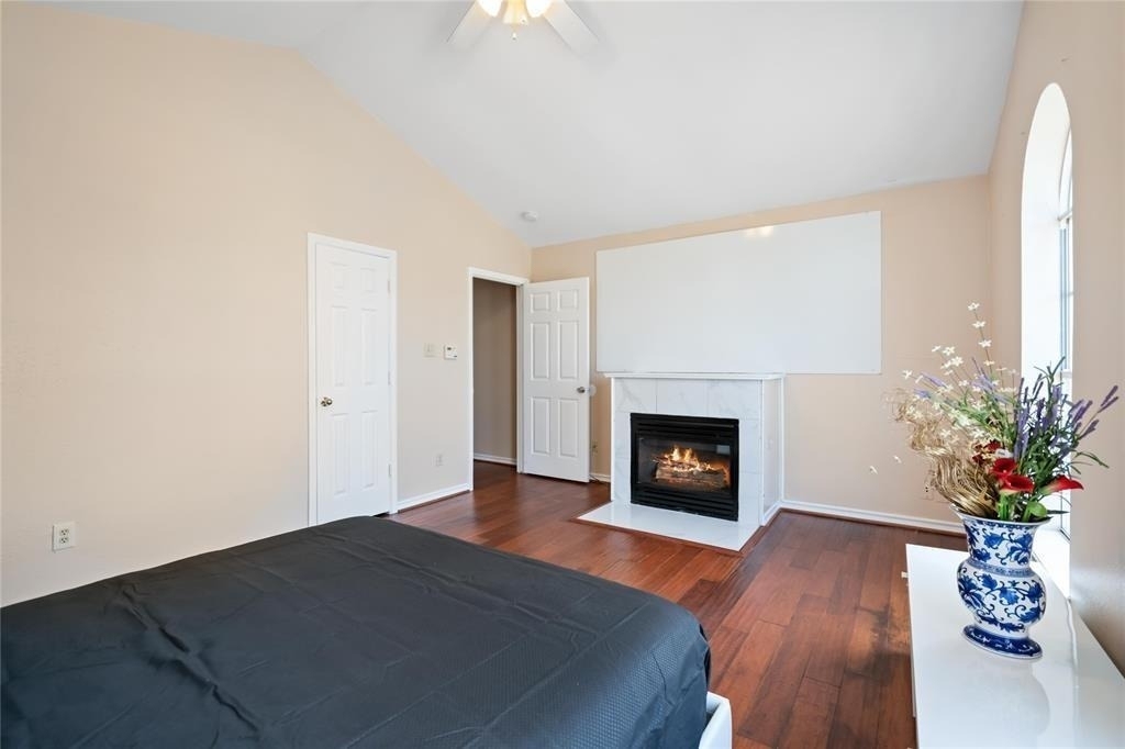 3903 Delano Street - Photo 5