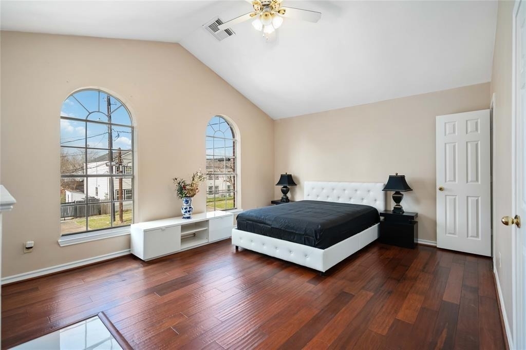 3903 Delano Street - Photo 4