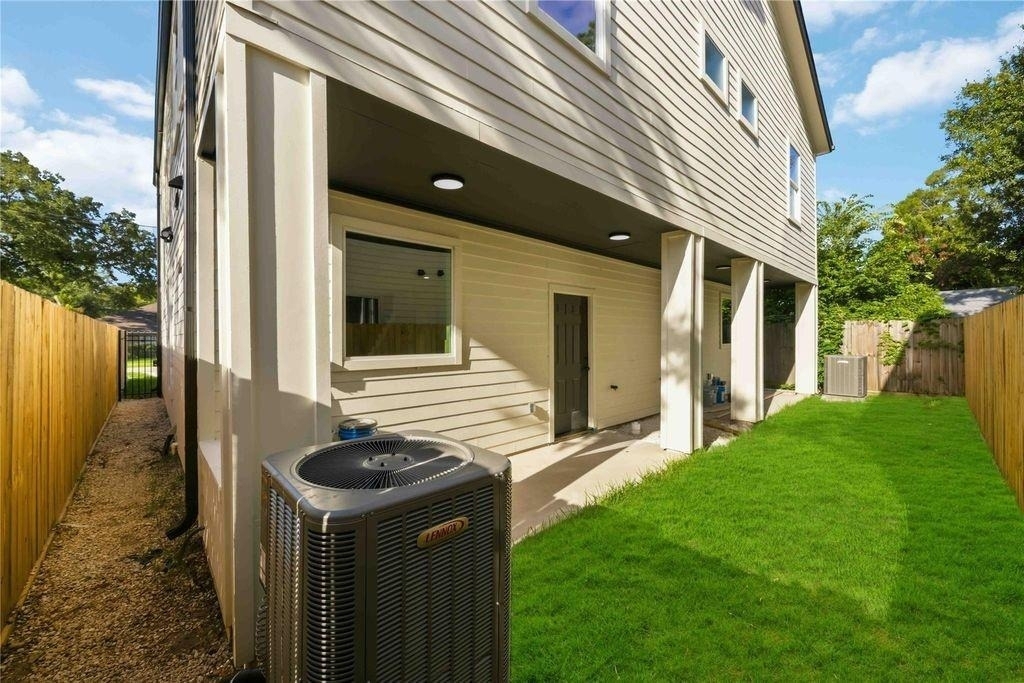 5827 Polly Unit B Street - Photo 13