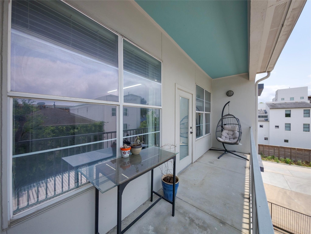 1441 East Street - Photo 31
