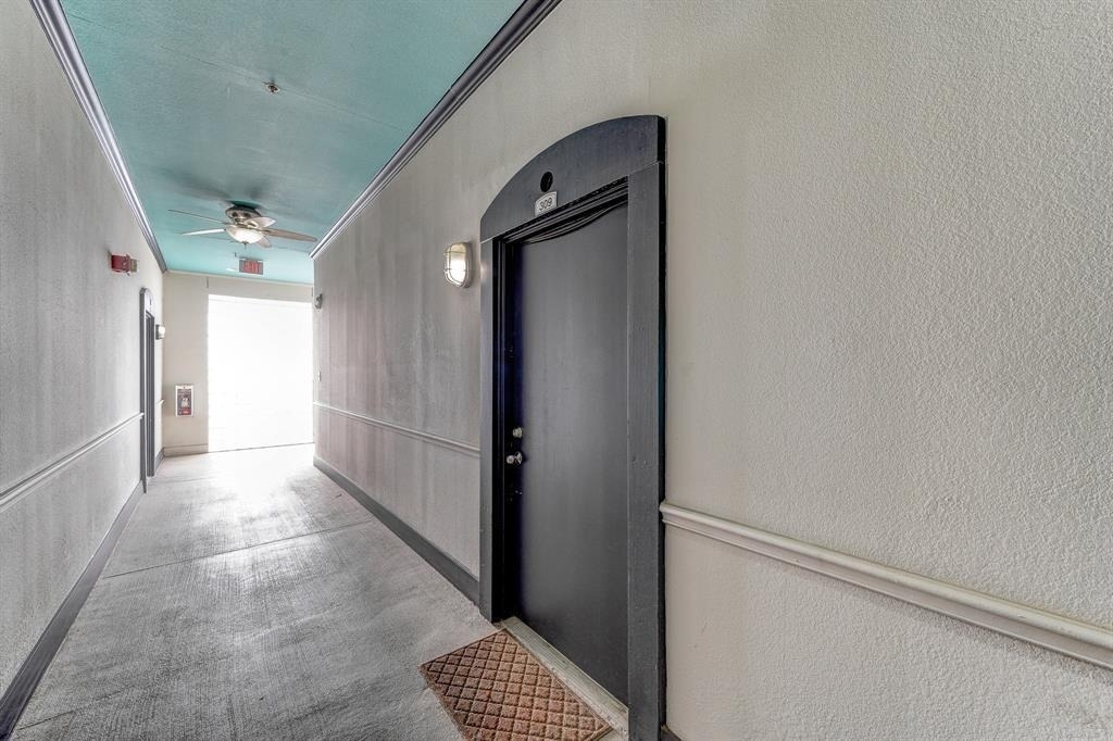 1441 East Street - Photo 4