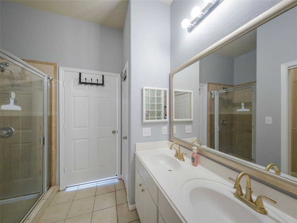 1441 East Street - Photo 20