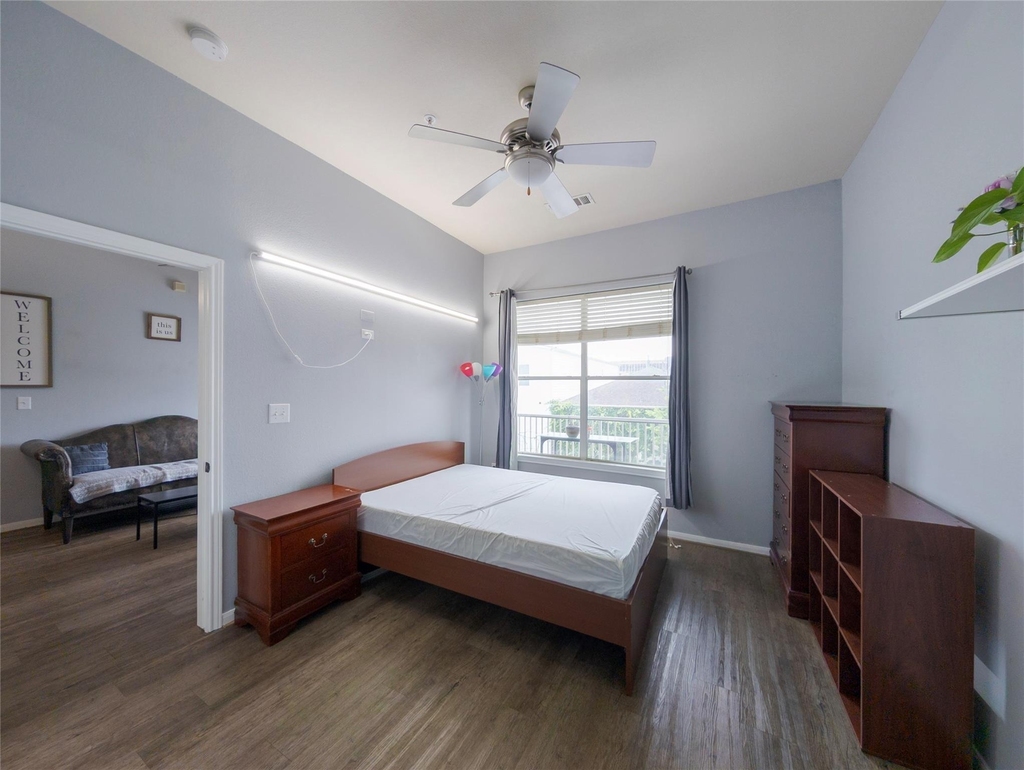 1441 East Street - Photo 15