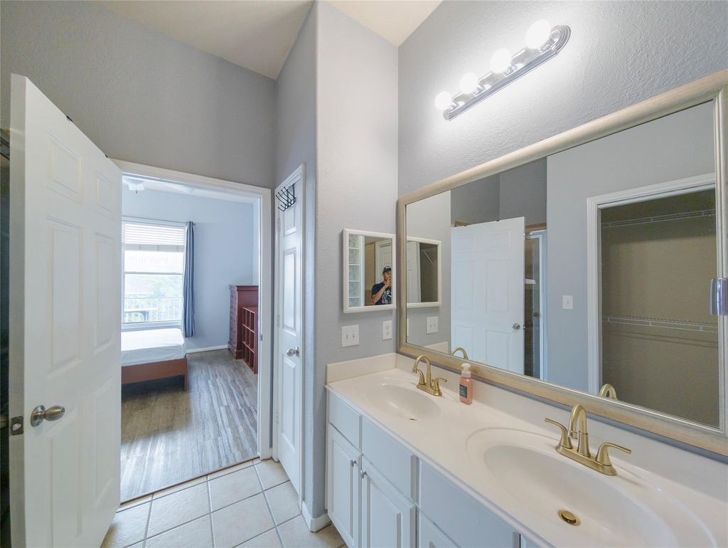 1441 East Street - Photo 18