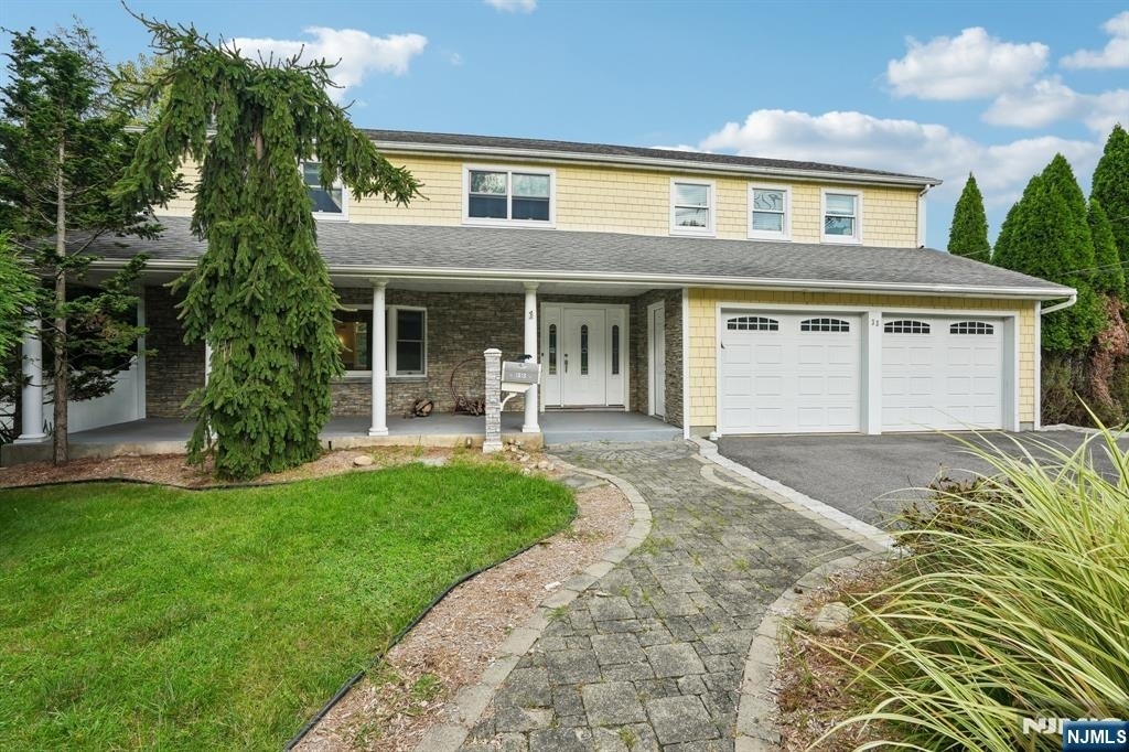33 Randolph - Photo 1