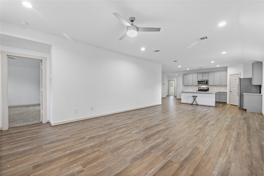 6722 Bradford Terrace Road - Photo 14