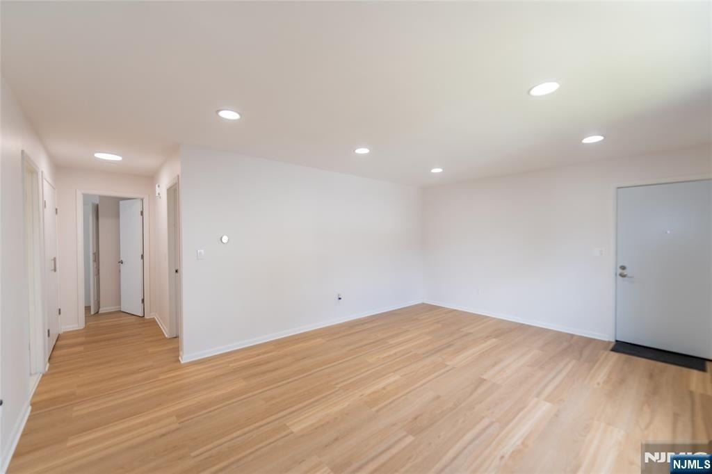 37 Spencer - Photo 1