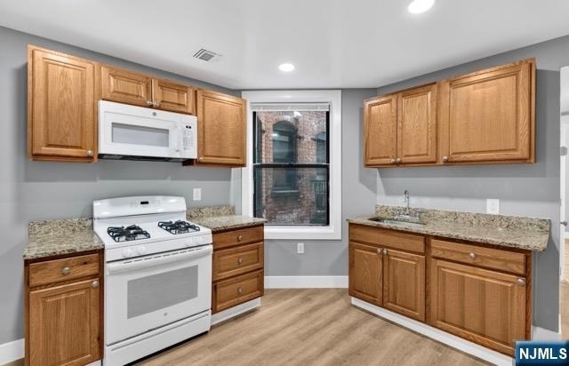 220 3rd - Photo 2