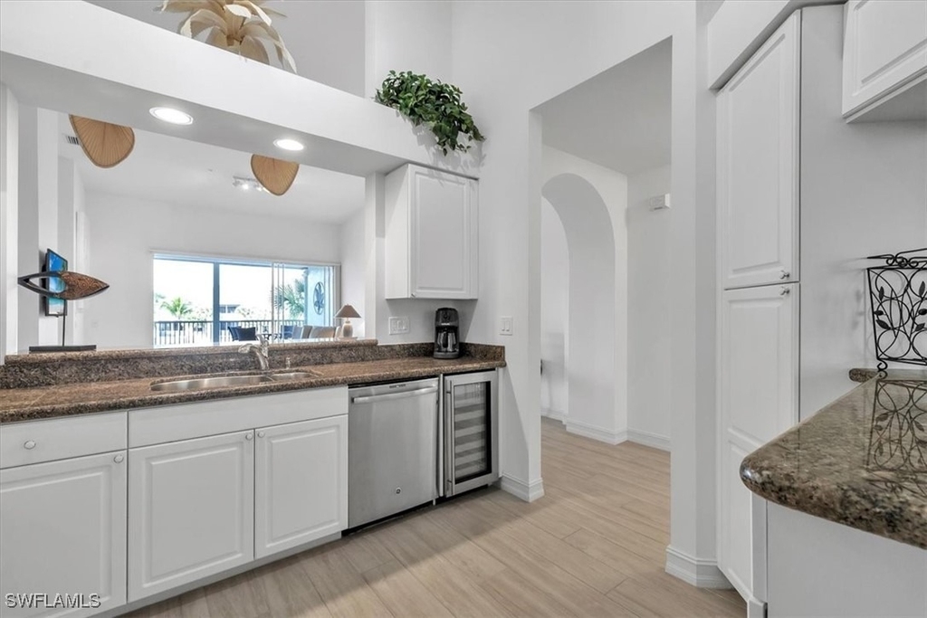 765 Bentwater Circle - Photo 11