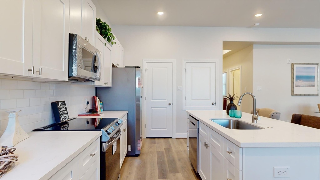 504 Nursery Rd - Photo 13