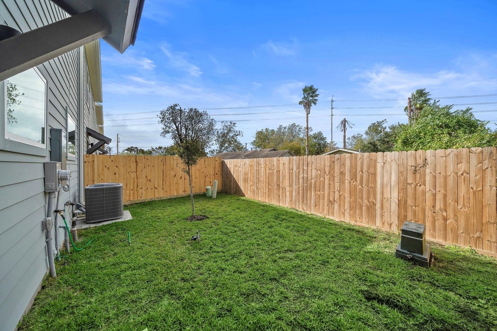 8120 Esther Acres Lane - Photo 25