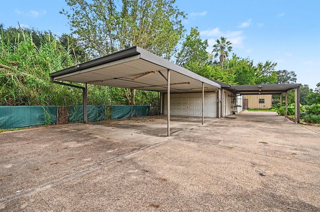 1002 Pampa Street - Photo 23