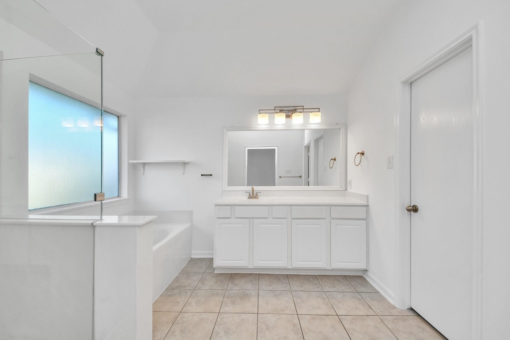 20510 Glademill Court - Photo 26