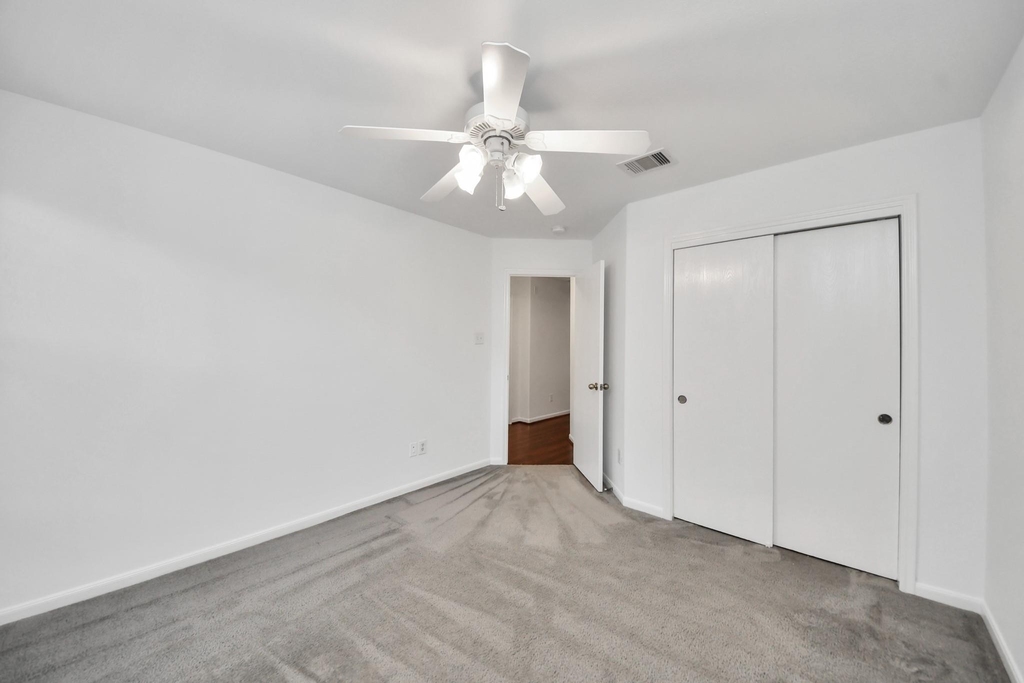 20510 Glademill Court - Photo 38