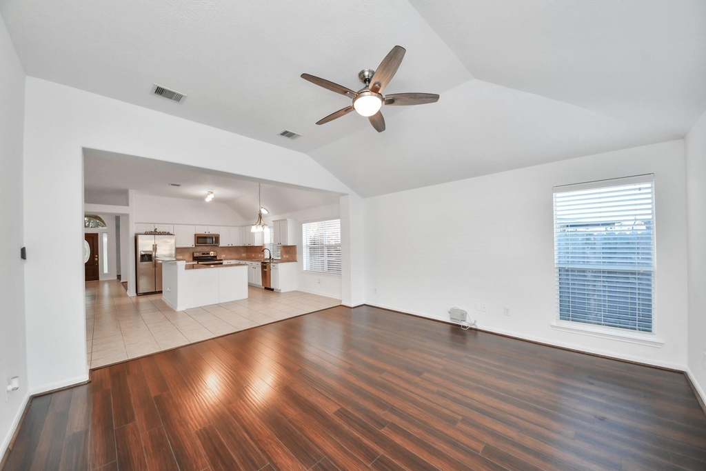 20510 Glademill Court - Photo 22